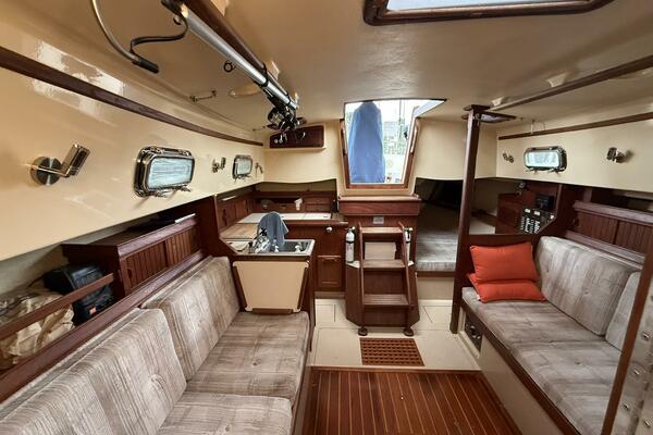 Willin  29ft Island Packet Yacht For Sale