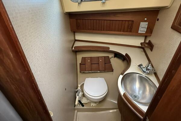 Willin  29ft Island Packet Yacht For Sale