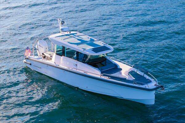 Photo of the 2026 Axopar Cross Cabin "Axopar 29 Cross Cabin Stock 47"