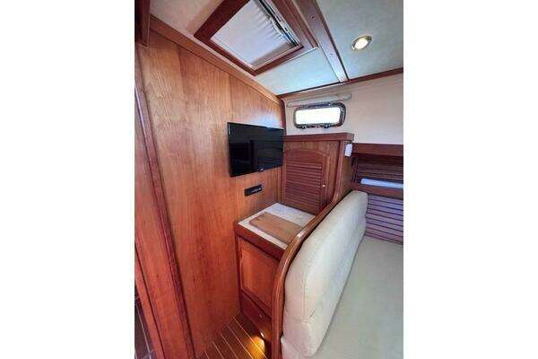 Sabre 42 Salon Express Yacht For Sale