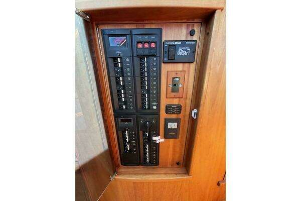 Sabre 42 Salon Express Yacht For Sale