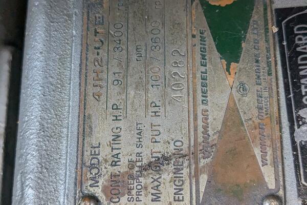 Petite Fleur 30ft Ho Hsing Yacht For Sale