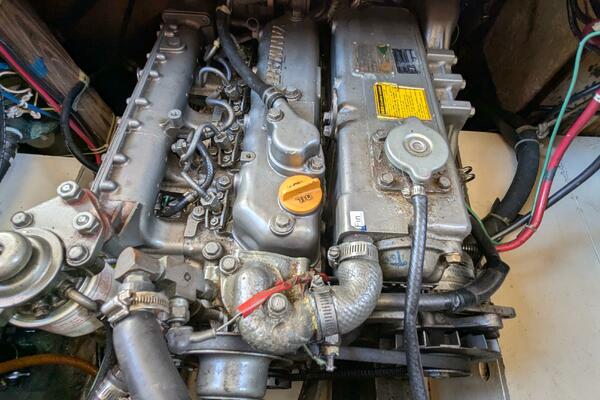 Petite Fleur 30ft Ho Hsing Yacht For Sale