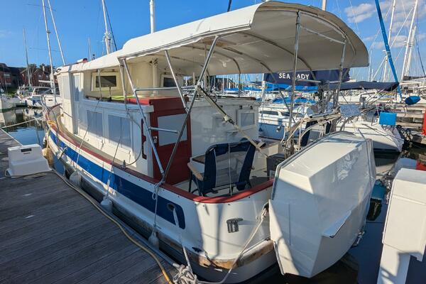 Petite Fleur 30ft Ho Hsing Yacht For Sale