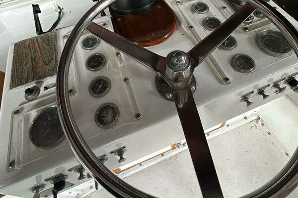 Hatteras 58 Yachtfish Yacht For Sale