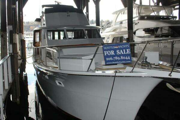 60-ft-Hatteras-1974-58 Yachtfish-Apple 1-Seattle Washington United States yacht for sale