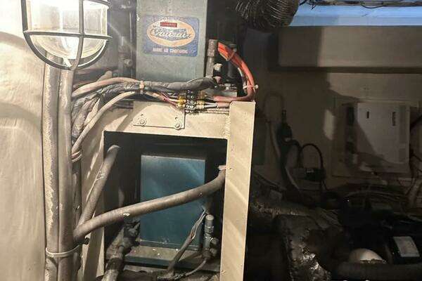 Hatteras 58 Yachtfish Yacht For Sale