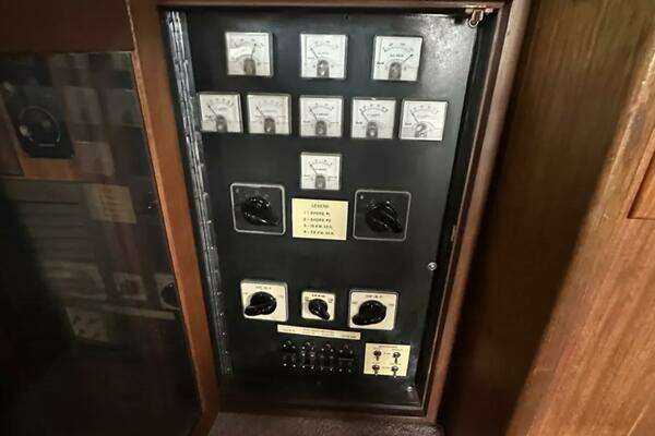 Hatteras 58 Yachtfish Yacht For Sale