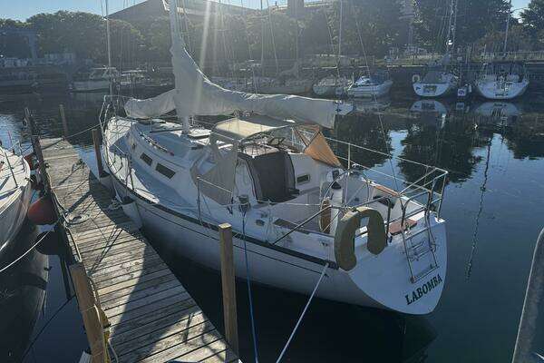 Photo of the 1984 Hunter 