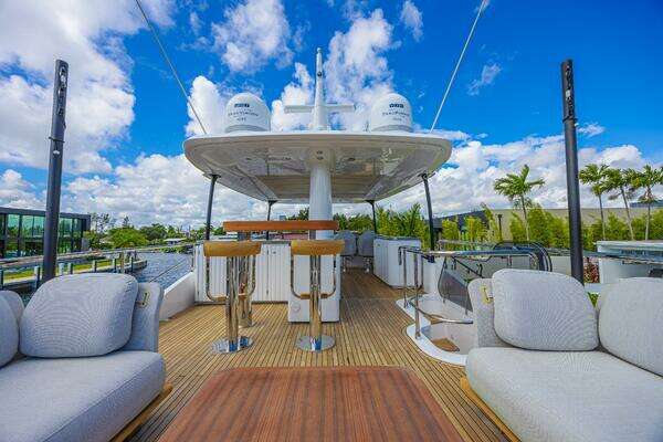 Azimut Magellano 66 Yacht For Sale
