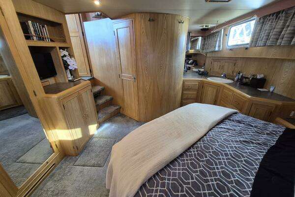 Camargue  Yacht For Sale