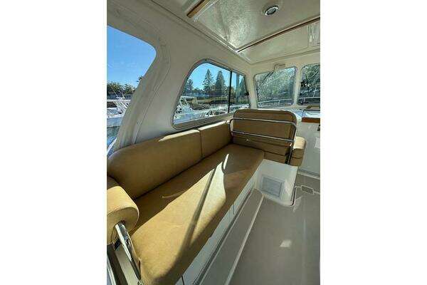 Back Cove 30 Yacht For Sale