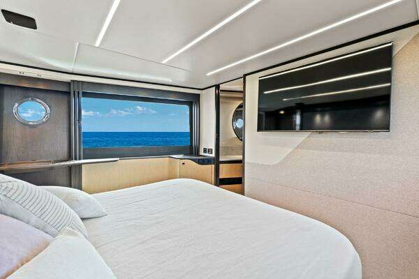 Absolute 52 Fly Yacht For Sale