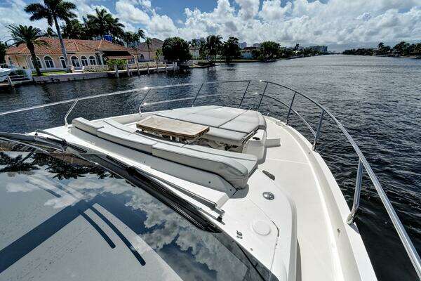 Absolute 52 Fly Yacht For Sale
