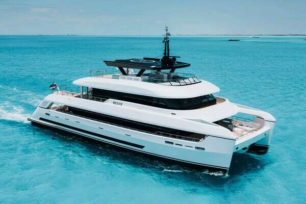 118ft Silver Yachts Yacht For Sale 118ft Silver Yachts Yacht For Sale