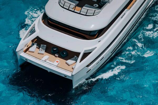 118ft Silver Yachts Yacht For Sale 118ft Silver Yachts Yacht For Sale