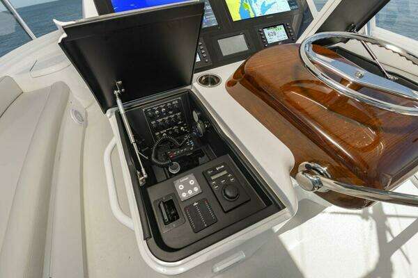 Viking 58 Convertible Yacht For Sale