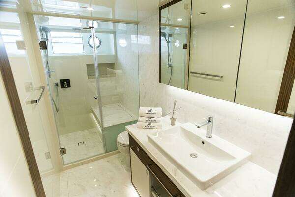 Johnson Skylounge Yacht For Sale