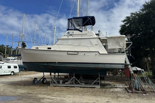 Fleur De Leigh 11 35ft Mainship Yacht For Sale