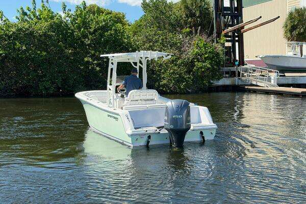 Photo of the 2021 Sportsman Heritage 231