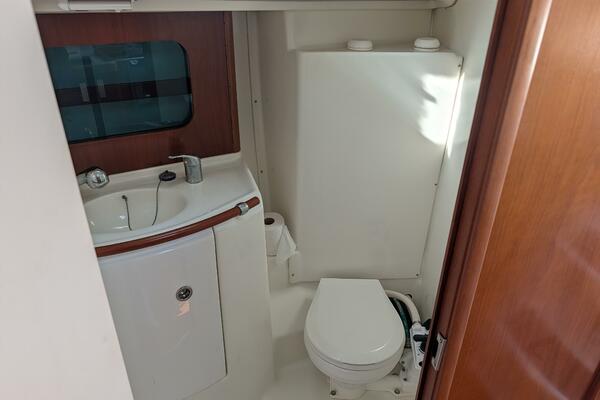 Maho Dreams 33ft Beneteau Yacht For Sale