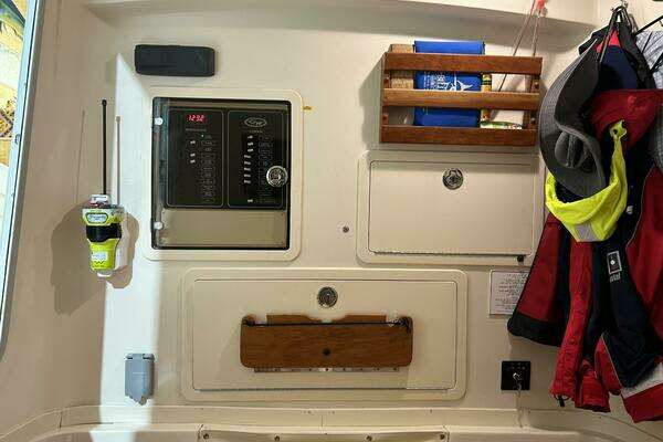 Grady-White  Yacht For Sale