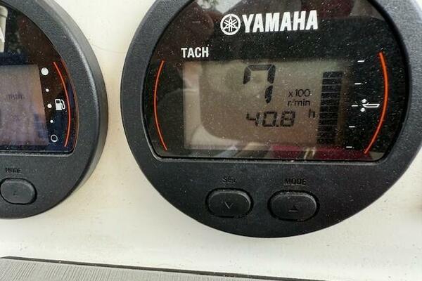 22ft Sea Fox Yacht For Sale