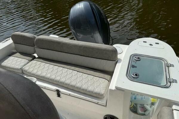 22ft Sea Fox Yacht For Sale