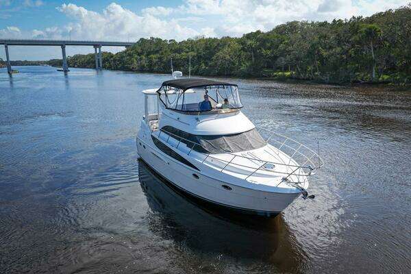 Meridian 408 Yacht For Sale