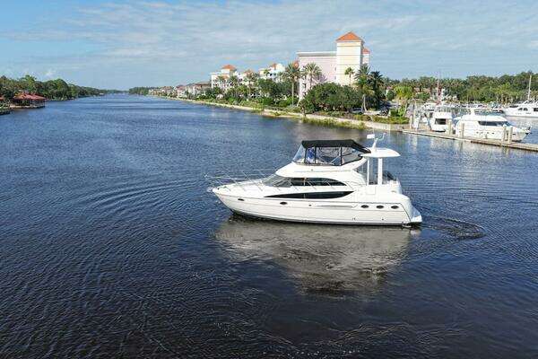 Meridian 408 Yacht For Sale