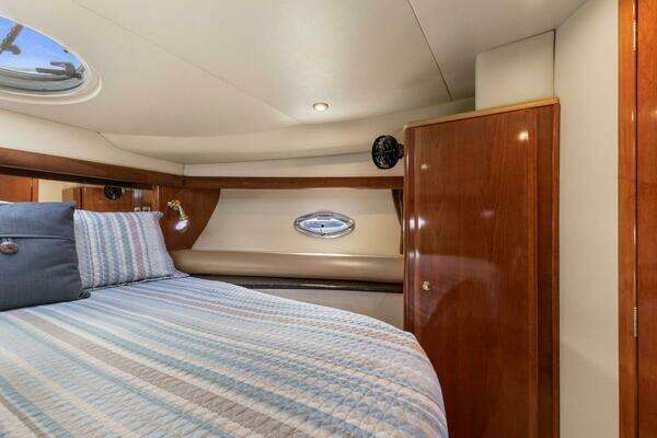 Meridian 408 Yacht For Sale