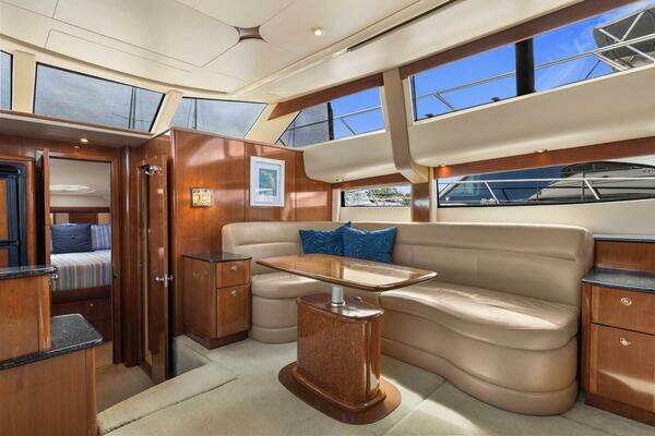 Meridian 408 Yacht For Sale