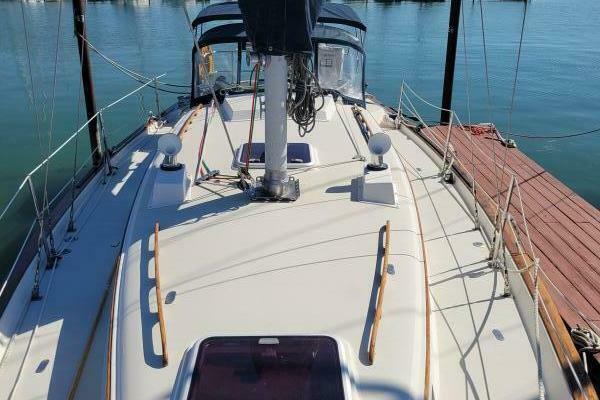 Autumn Lady 39ft Pearson Yacht For Sale Autumn Lady 39ft Pearson Yacht For Sale