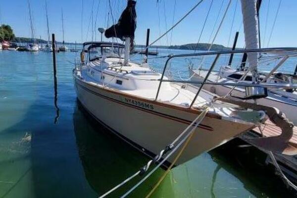 Autumn Lady 39ft Pearson Yacht For Sale Autumn Lady 39ft Pearson Yacht For Sale