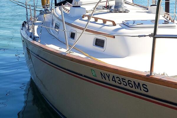 Autumn Lady 39ft Pearson Yacht For Sale Autumn Lady 39ft Pearson Yacht For Sale