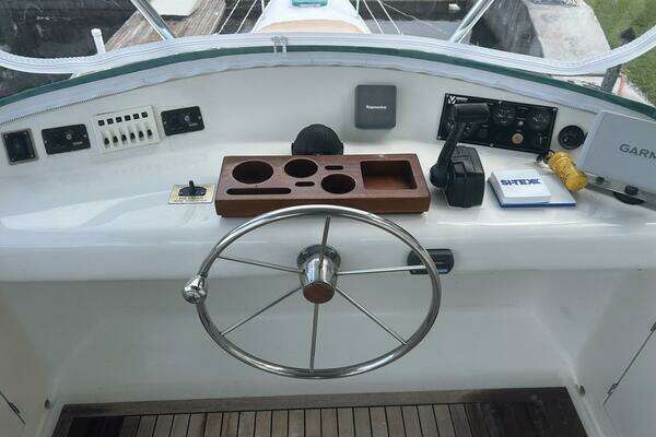 Custom 64 Yacht For Sale