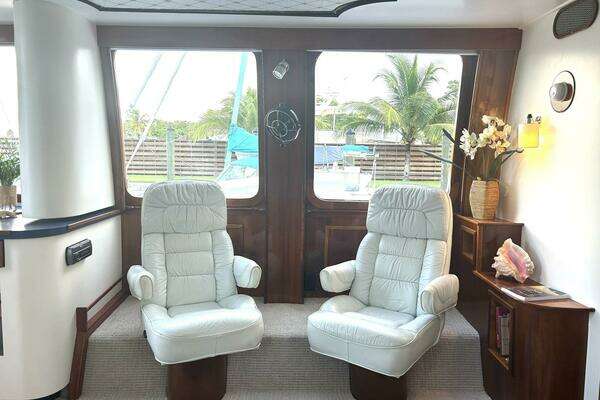 Custom 64 Yacht For Sale
