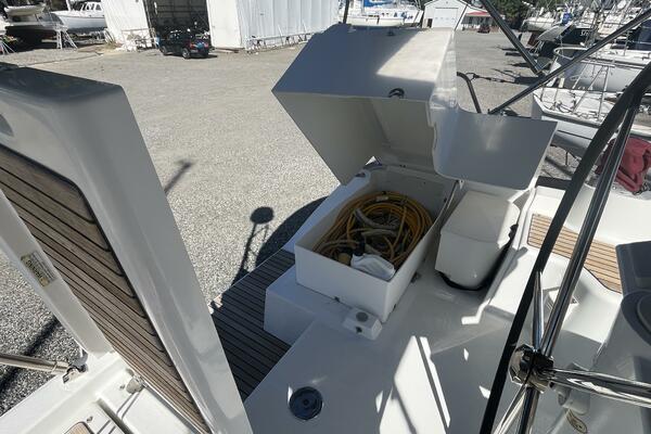 Second Wind 37ft Beneteau Yacht For Sale