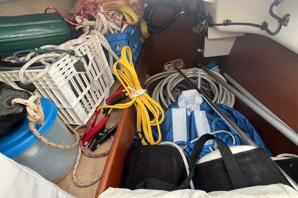 Second Wind 37ft Beneteau Yacht For Sale