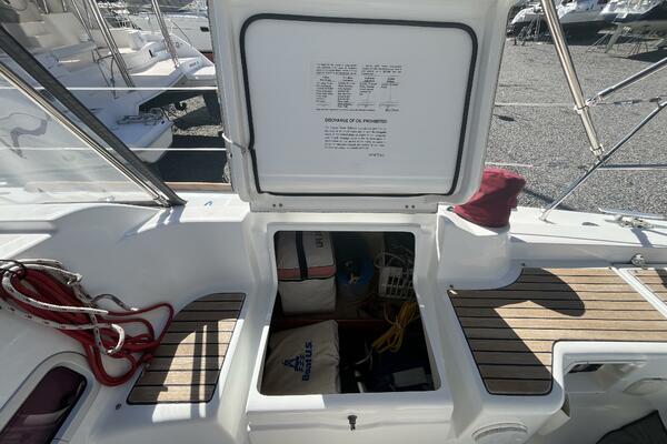 Second Wind 37ft Beneteau Yacht For Sale