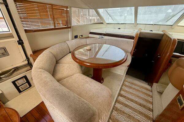 Fairline Squadron 55 Yacht For Sale