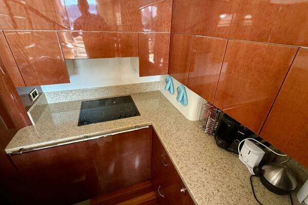 Fairline Squadron 55 Yacht For Sale