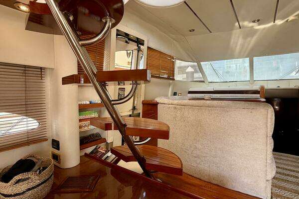 Fairline Squadron 55 Yacht For Sale
