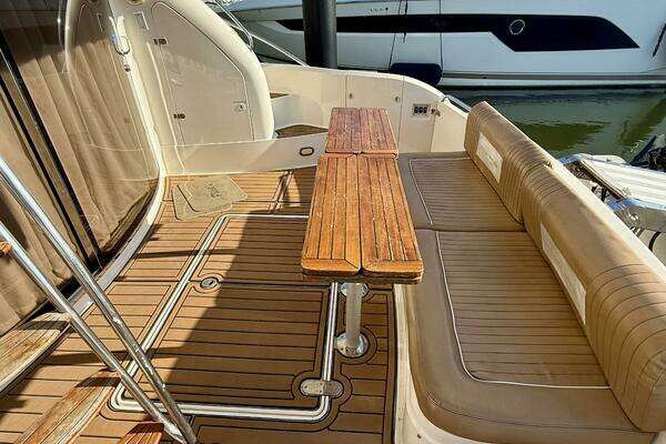 Fairline Squadron 55 Yacht For Sale