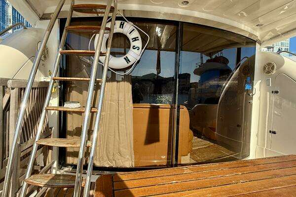 Fairline Squadron 55 Yacht For Sale