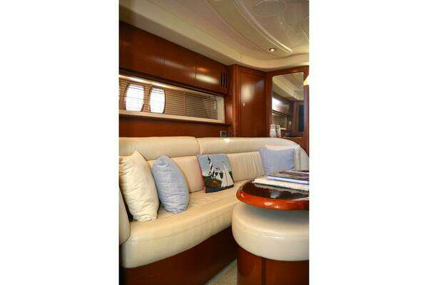 Sea Ray 44 Sundancer Yacht For Sale
