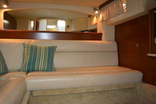Sea Ray 44 Sundancer Yacht For Sale