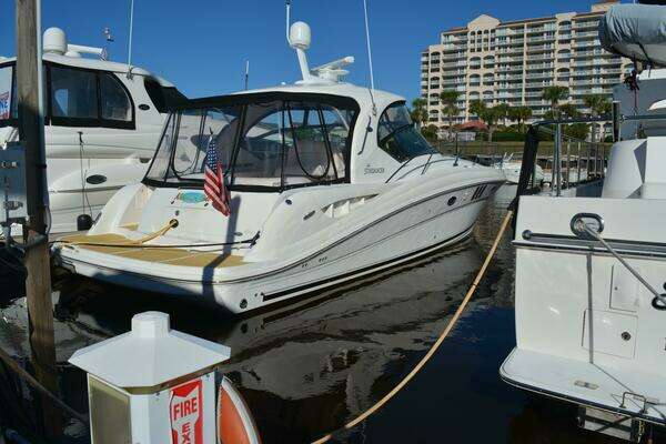 Sea Ray 44 Sundancer Yacht For Sale