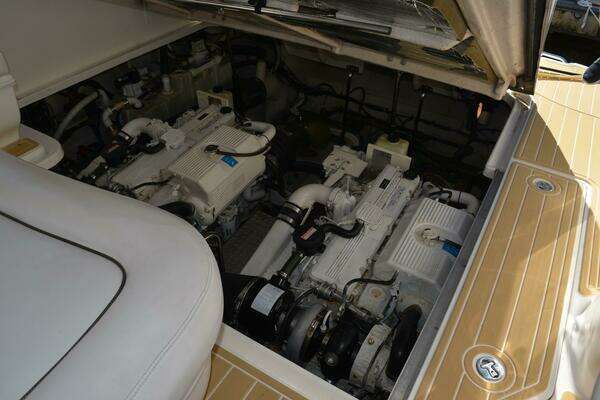 Sea Ray 44 Sundancer Yacht For Sale