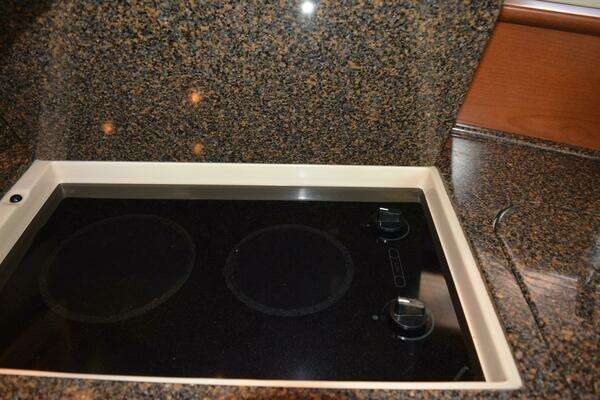 Sea Ray 44 Sundancer Yacht For Sale